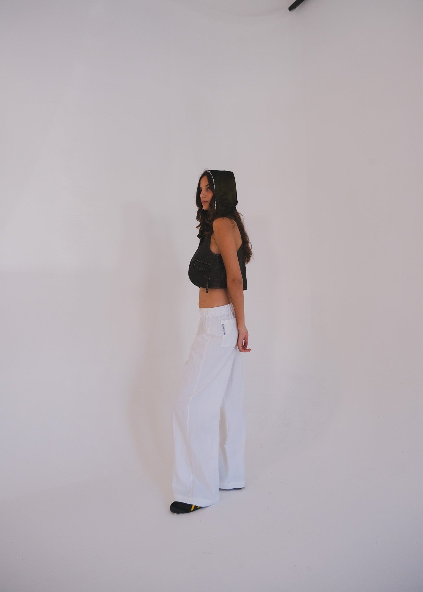 Panta Manny White